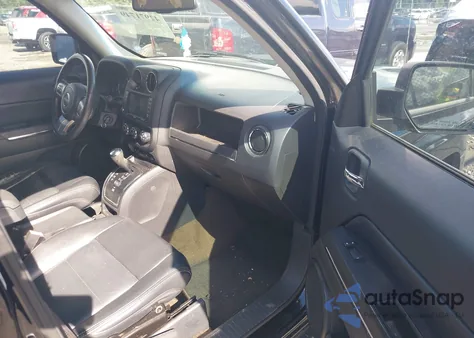 2014 Jeep Patriot Limited из США, поврежденный, VIN 1C4NJPCB0ED660581